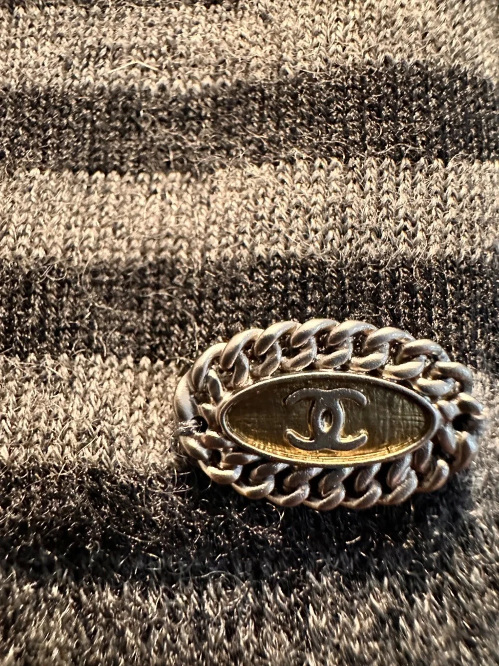 CHANEL vest- 100% Cashmere- size 34/US 2 - Picture 3 of 8